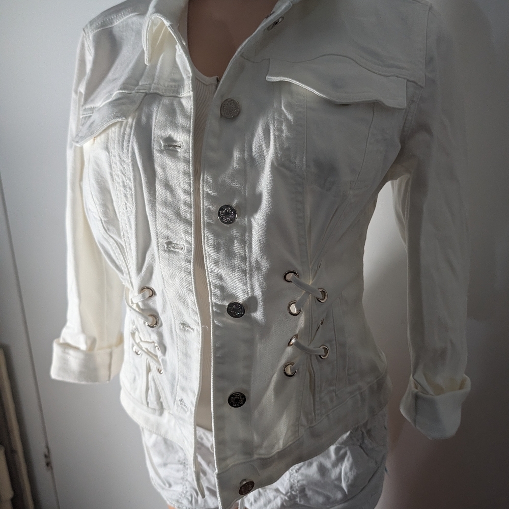 WHITE HOUSE BLACK MARKET IVORY DENIM PEPLUM MOTORCYCLE MOTO JACKET Size M